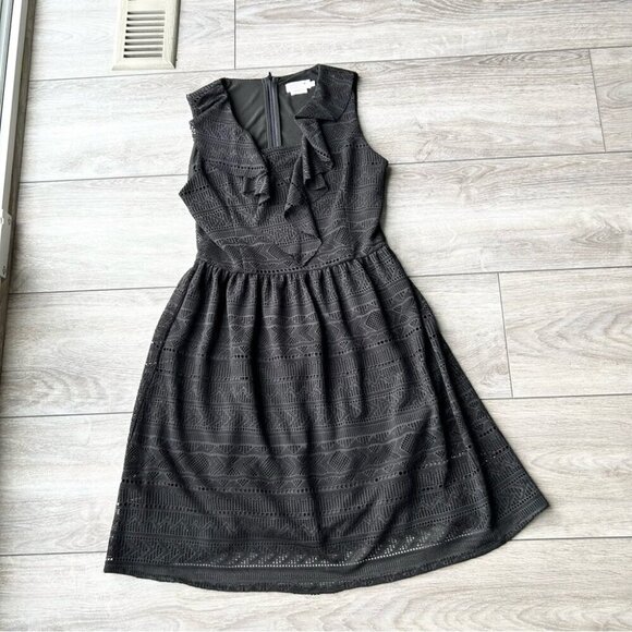 Molly Bracken Ruffles Sleeveless Lace Dress - Picture 4 of 13